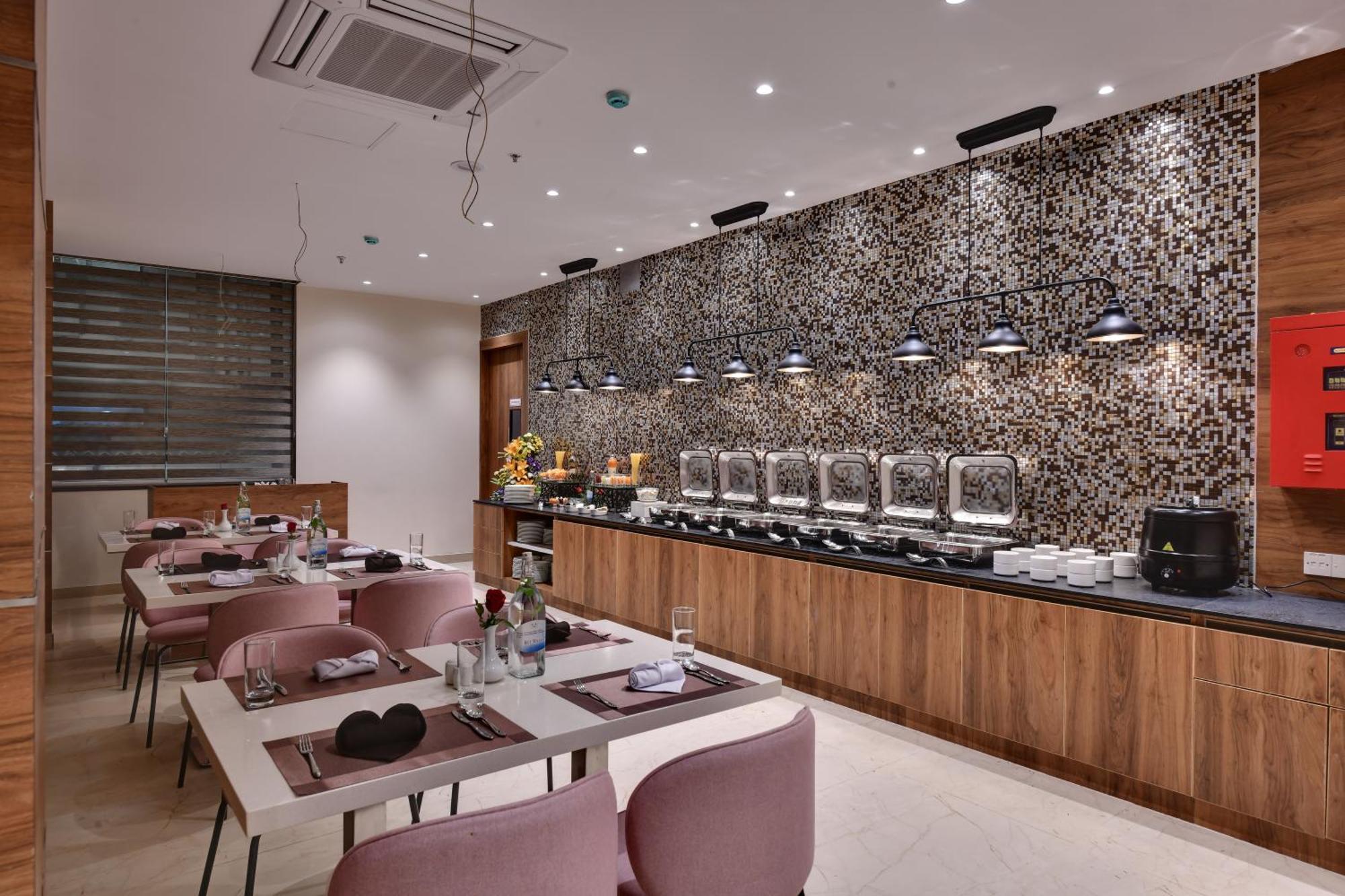 Click Hotel Vista-International Airport Dod Jala Ngoại thất bức ảnh