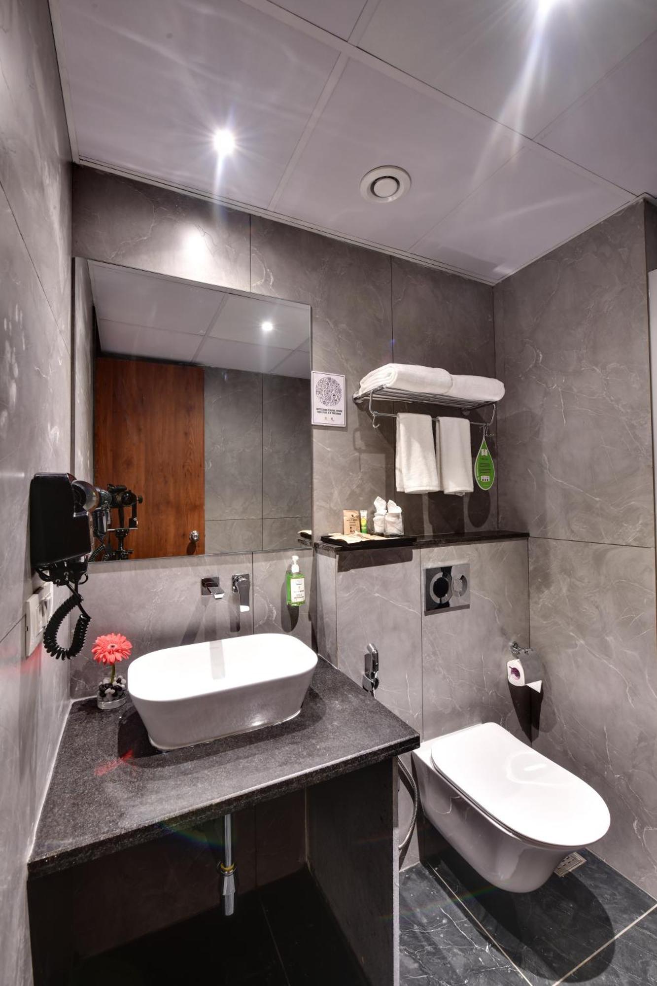 Click Hotel Vista-International Airport Dod Jala Ngoại thất bức ảnh