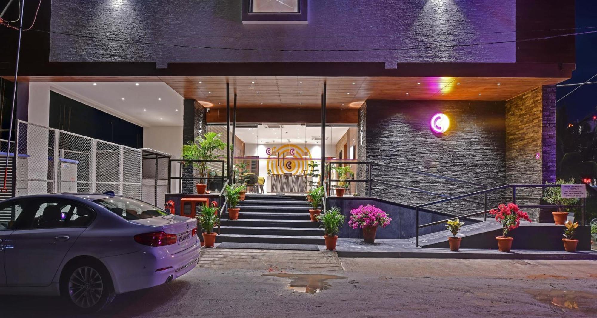 Click Hotel Vista-International Airport Dod Jala Ngoại thất bức ảnh